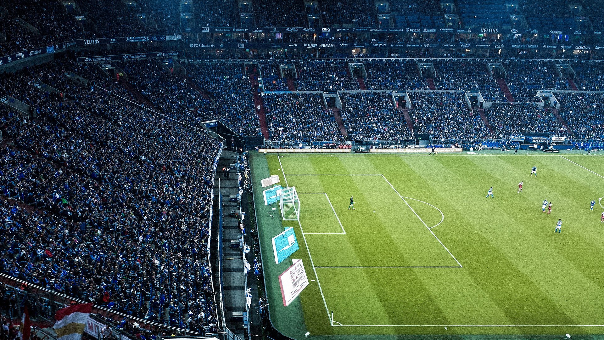 开云体育网站-决赛期间技术VAR判罚引发争议，var操控比赛