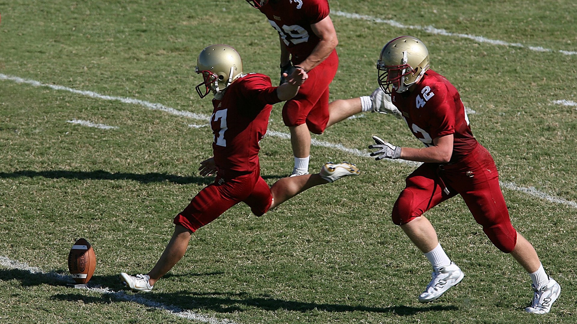 开云体育-国家女篮注重场上执行纪律防守态度积极，女篮形式